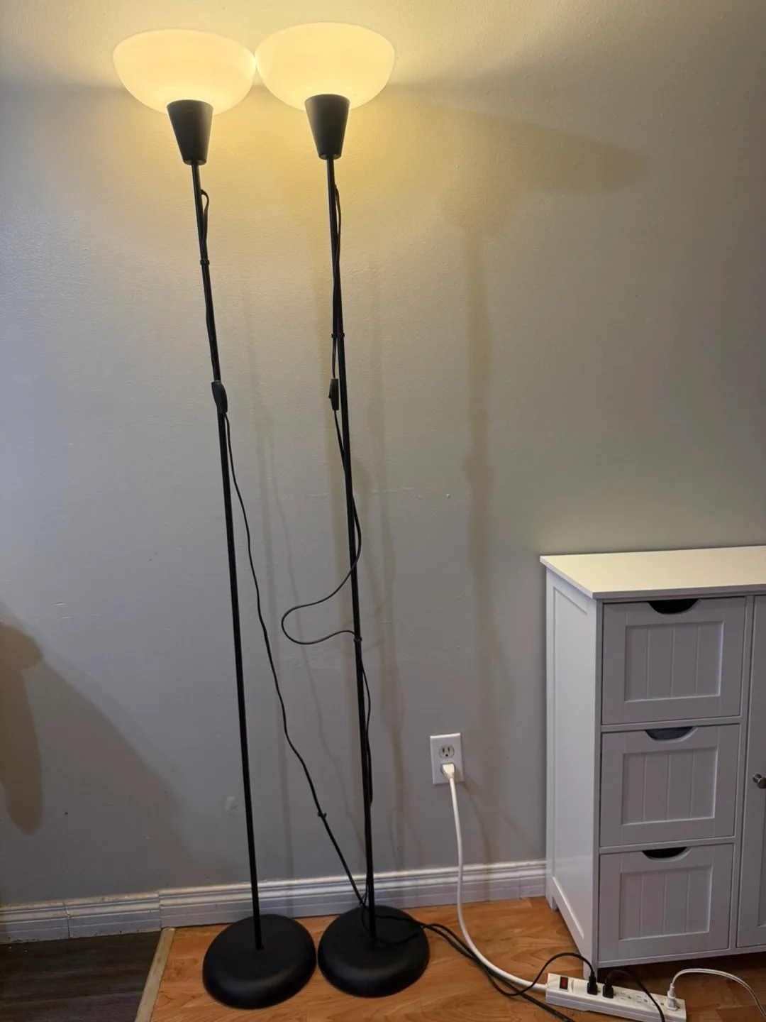 IKEA Floor Lamps thumbnail