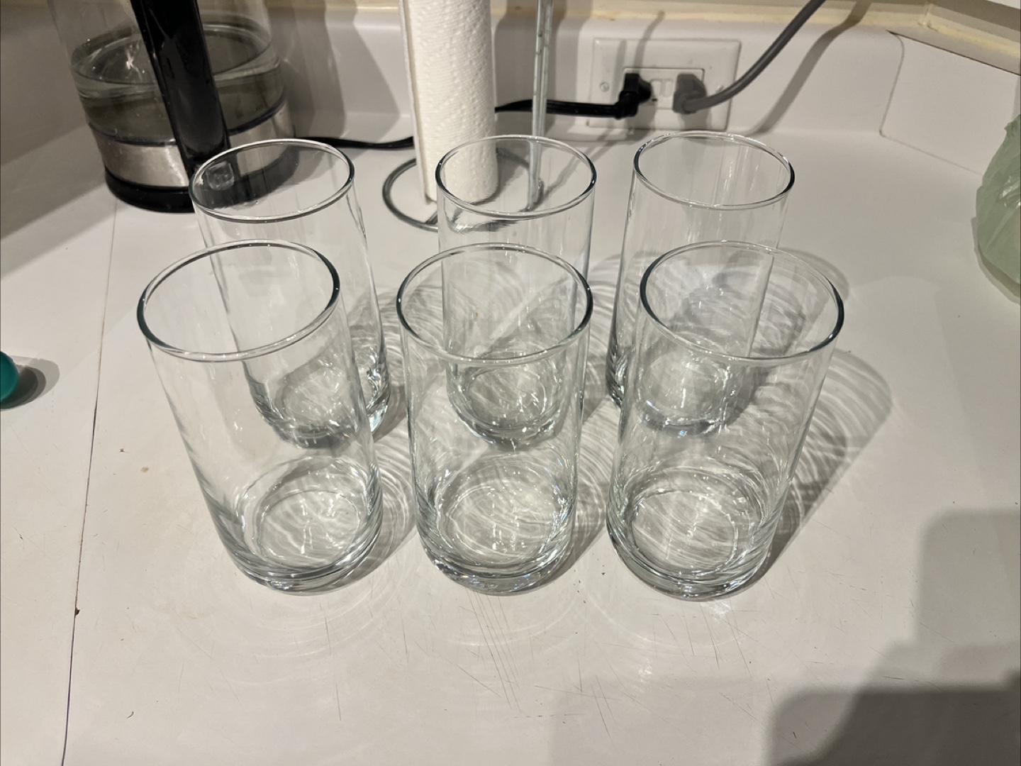 🫂 Set of Six Drinking Glasses