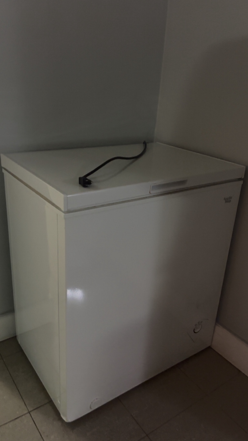 Arctic King Chest Freezer