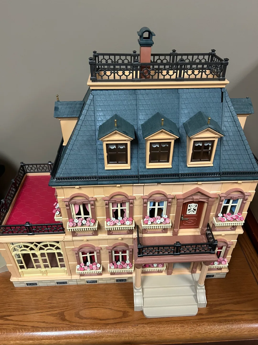 Playmobil Victorian Dollhouse #5300 thumbnail