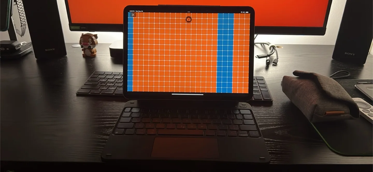 iPad Pro 11” with Keyboard Case 2018 image indicator(5)