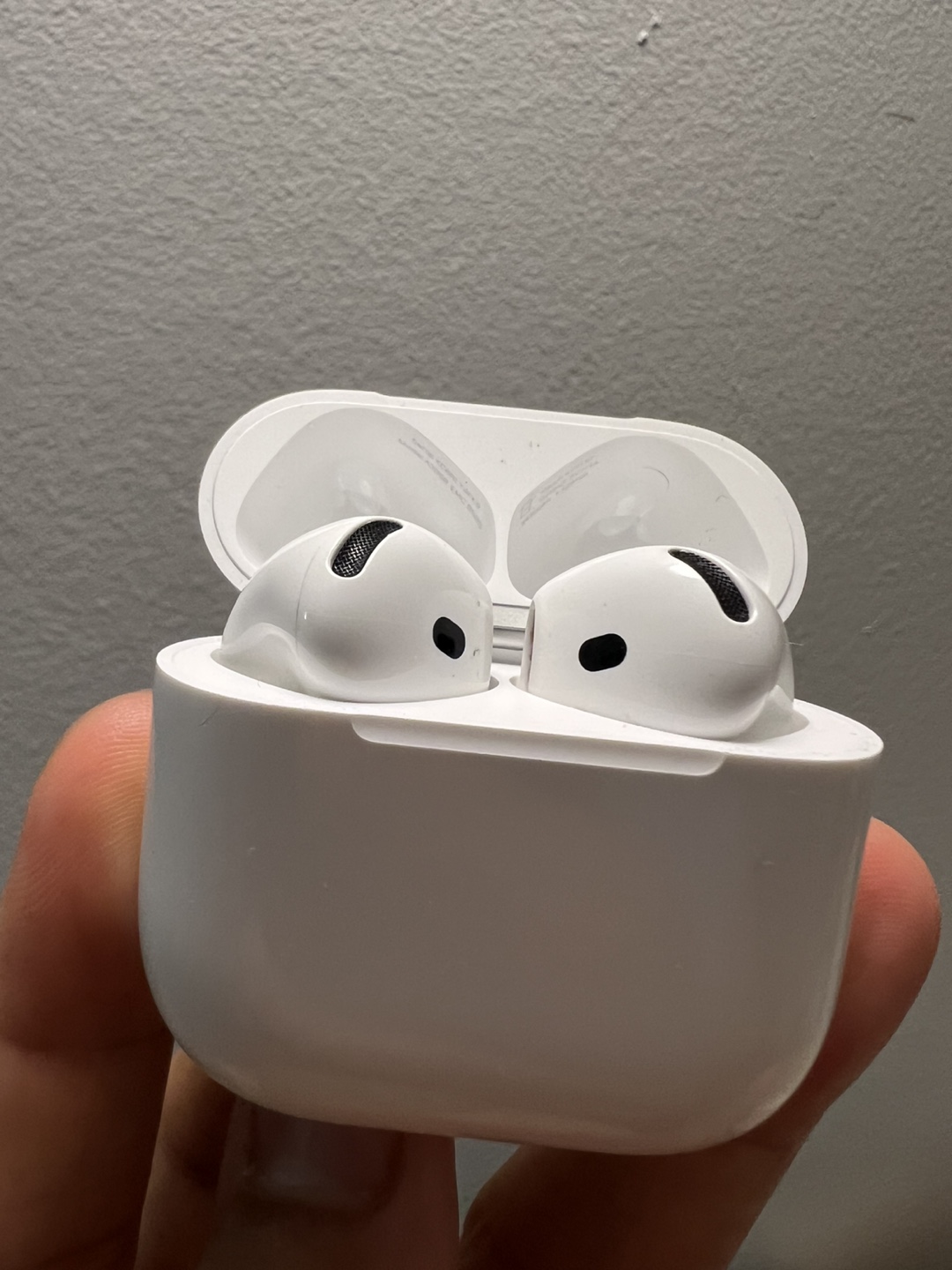 Airpods 4 - photo 3