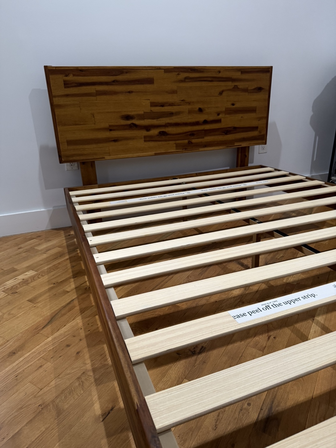 Bed frame with headboard queen size - photo 3