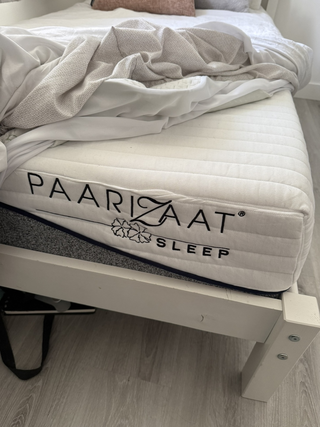 Twin frame Bed with Mattress - photo 2
