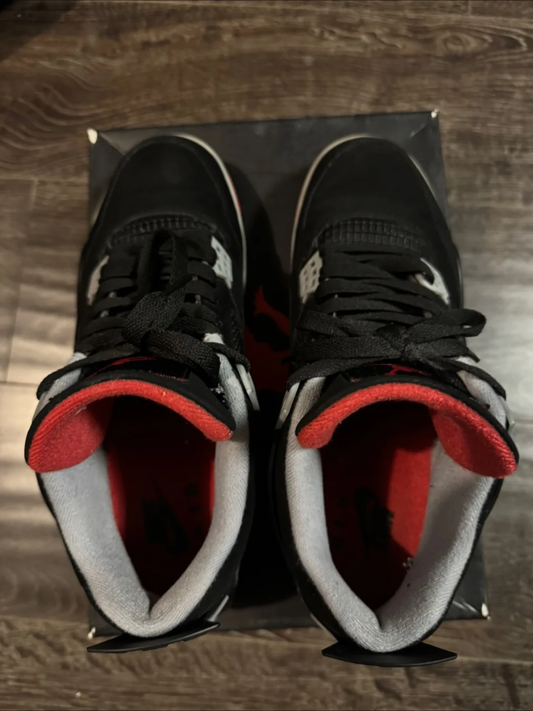 Air Jordan 4 breds 2019 image indicator(2)