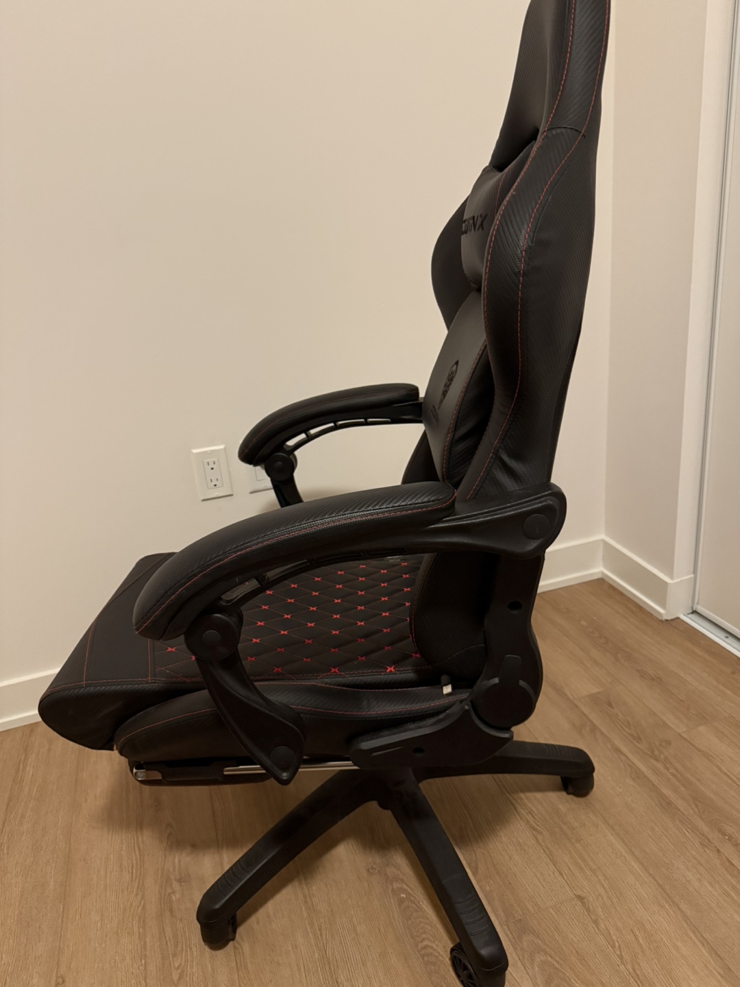 Dowinx Gaming and office Chair - Black - photo 2