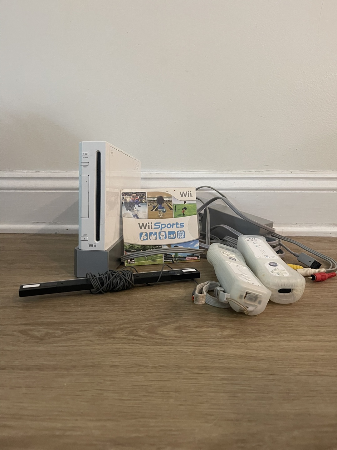Nintendo Wii Console Bundle