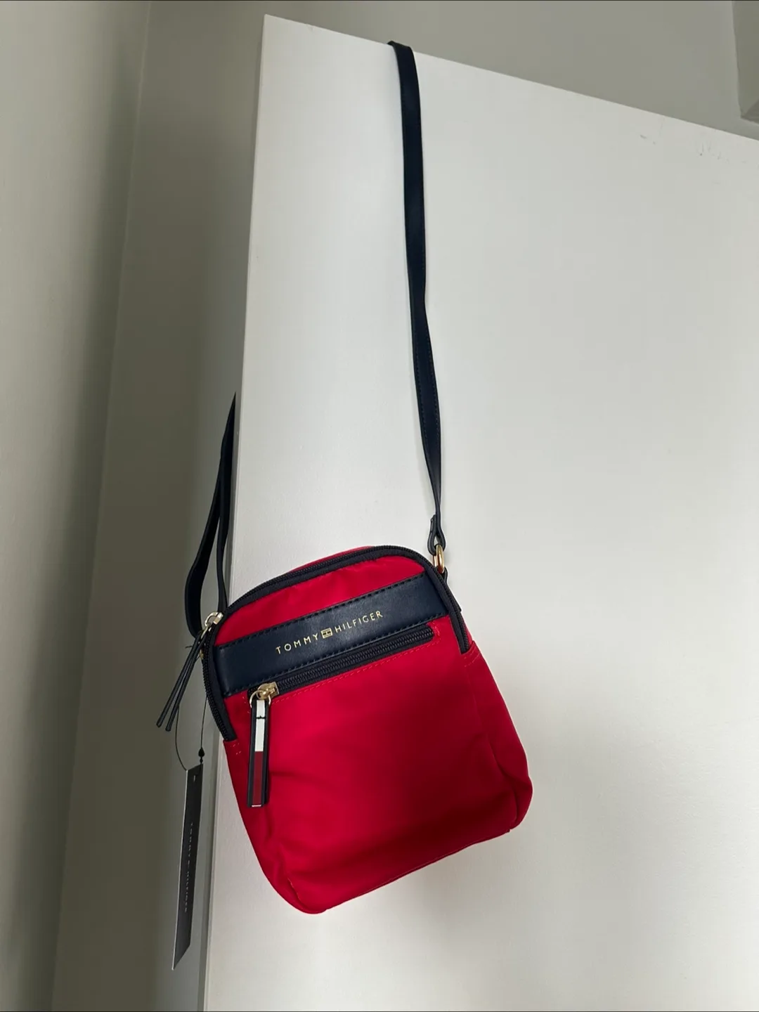 Tommy Hilfiger Gwen II-Phone Xbody Crossbody Bag image indicator(2)
