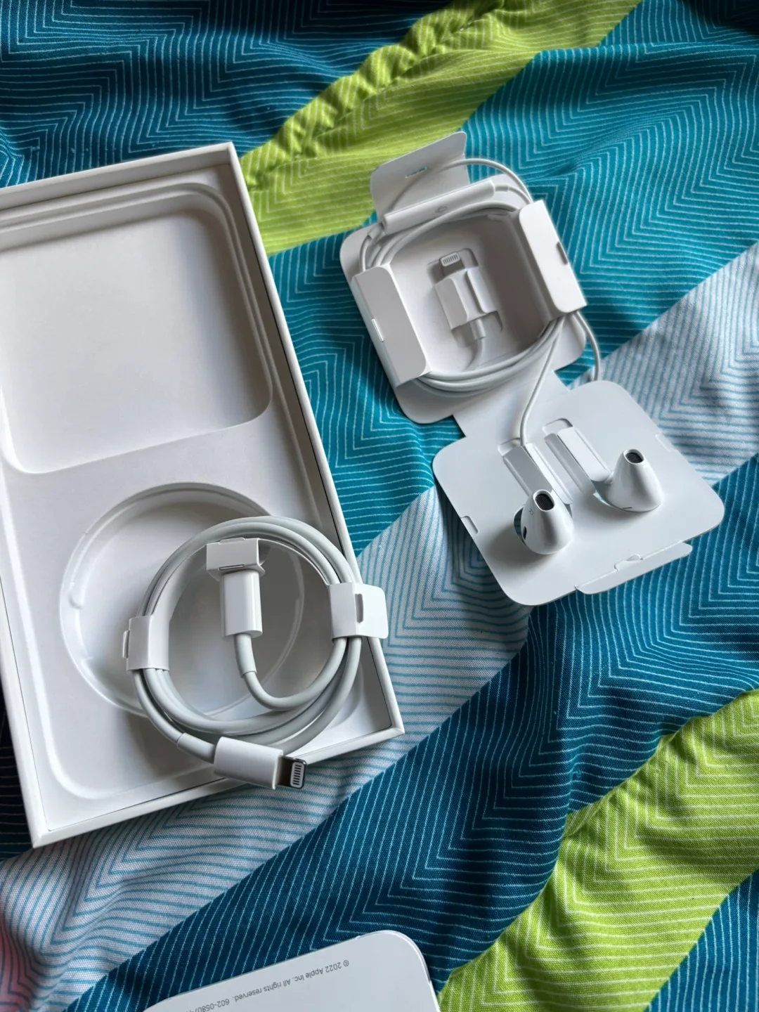 Apple iPhone 14 Plus Red image indicator(3)