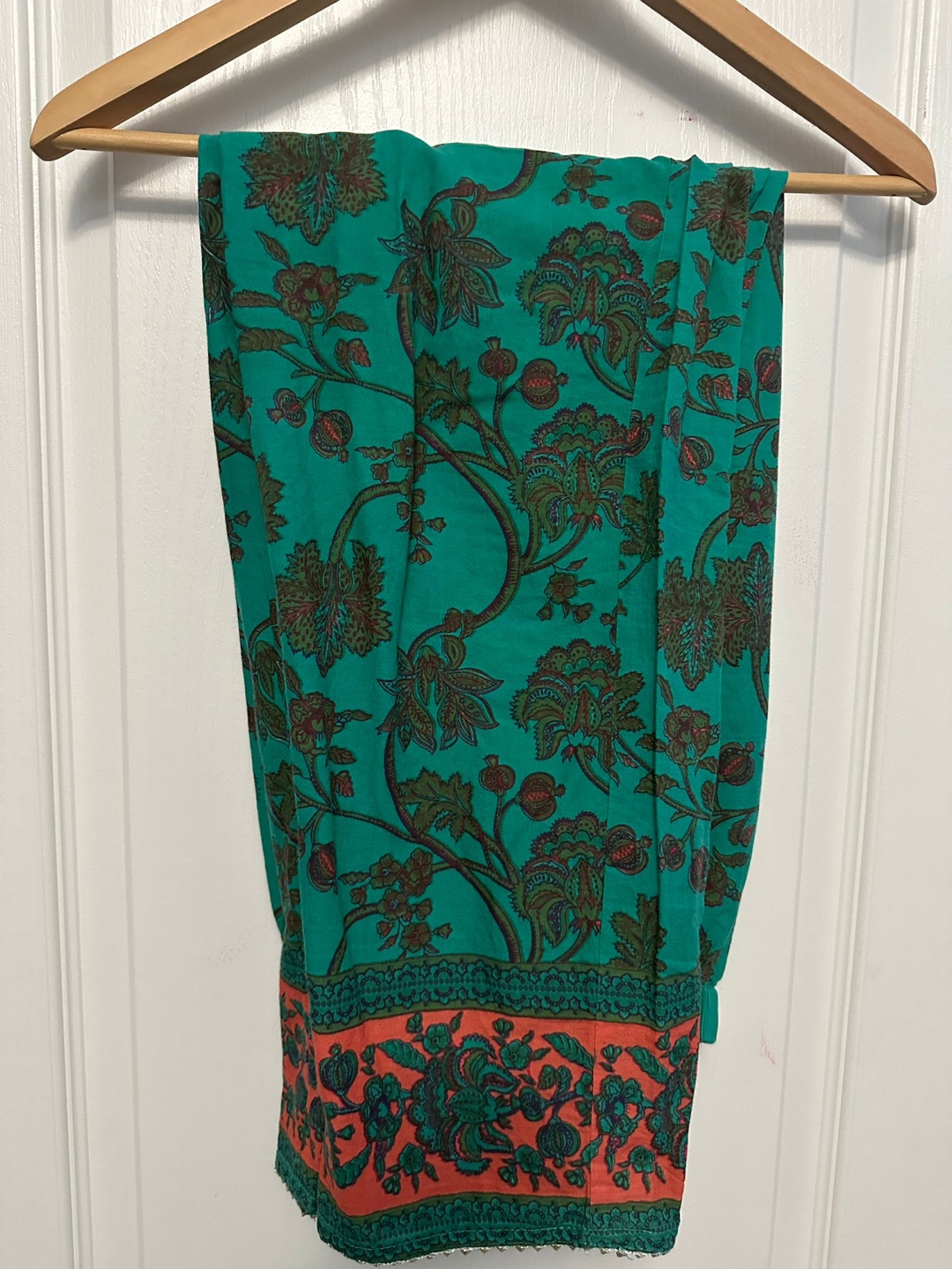 Beautiful Floral Print Dress and Pants Set - photo 4