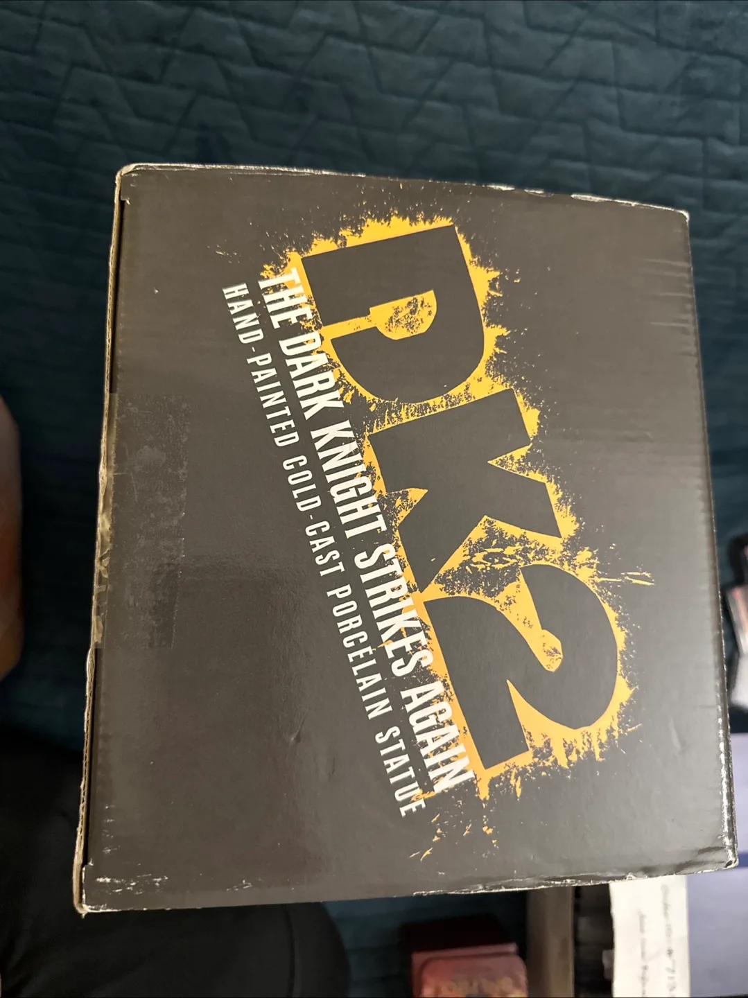 Dark Knight Strikes Again Cold Cast Porcelain Statue image indicator(5)