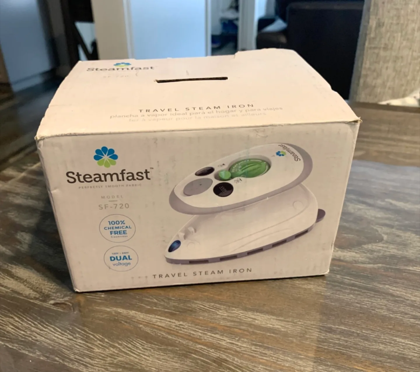 Steamfast Travel Steam Iron thumbnail