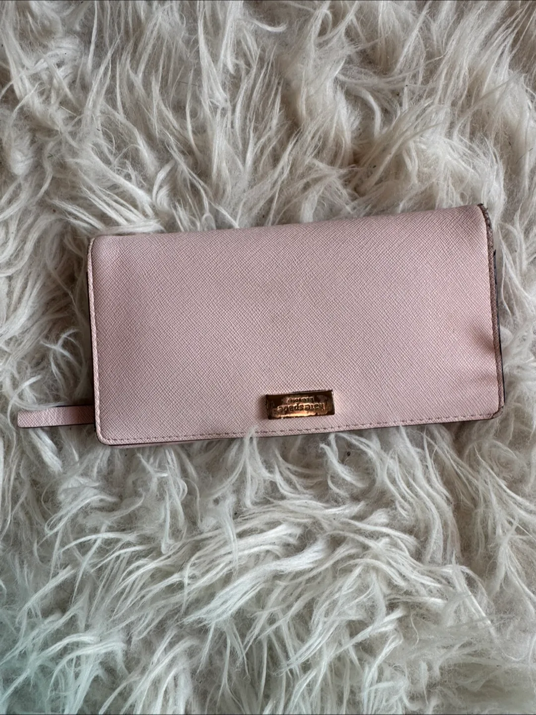 Kate Spade Pink Wallet image indicator(2)