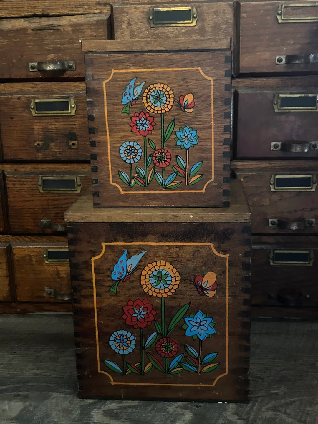Vintage Floral Wooden Boxes with Liners thumbnail