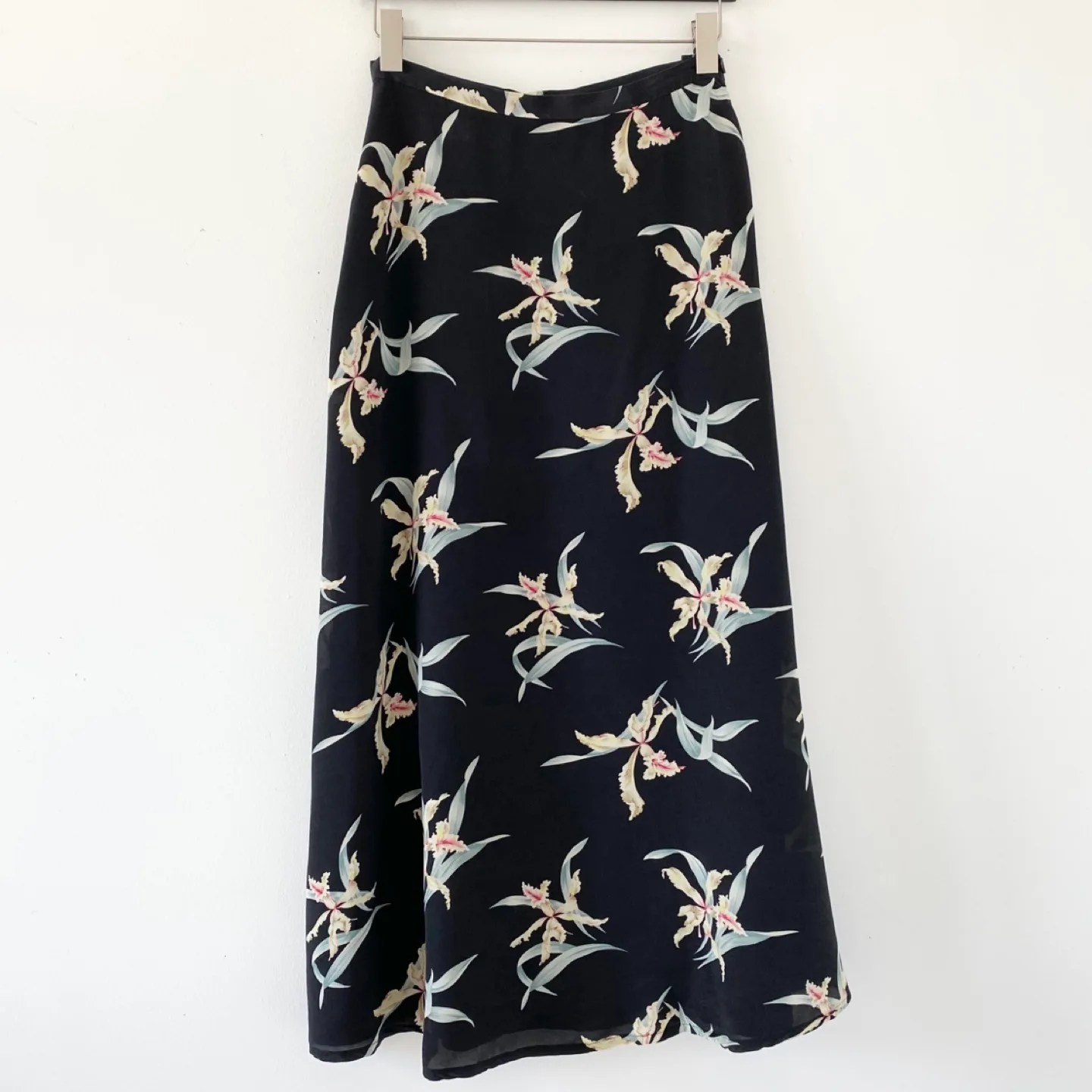 Vintage 100% Silk Floral A-Line Skirt thumbnail