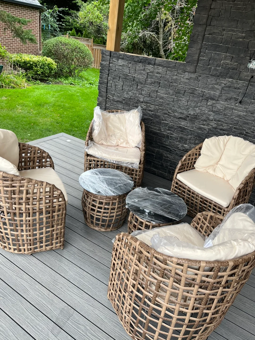 Outdoor Furniture image indicator(2)