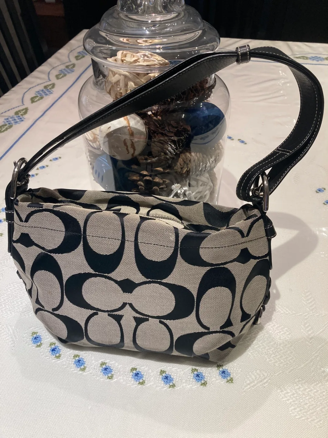 Coach Black & White Shoulder Bag thumbnail