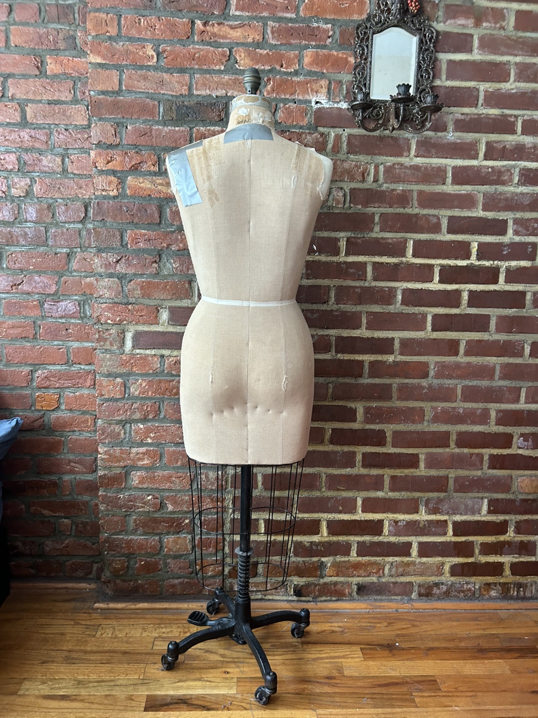 Jillian Nelson Dress Form - photo 3