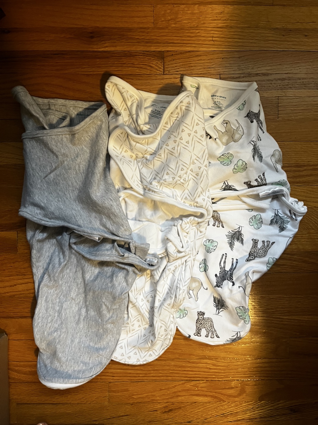 Aden + Anais easy wrap swaddle/sleep sacs