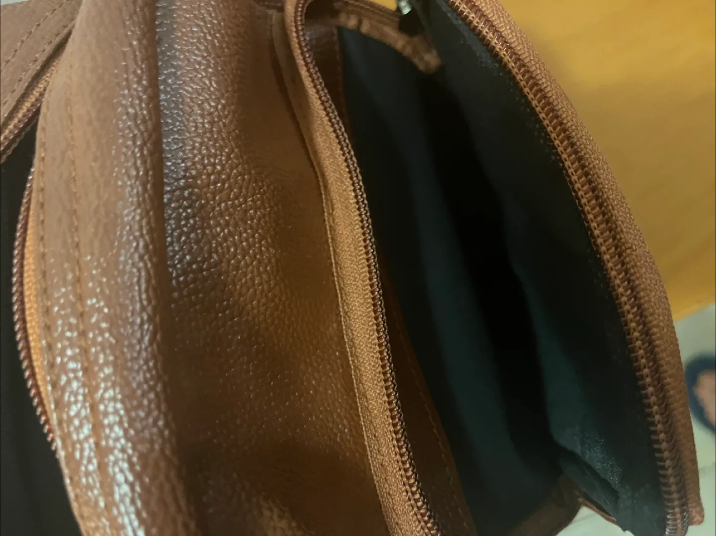 Brown Crossbody Bag image indicator(6)