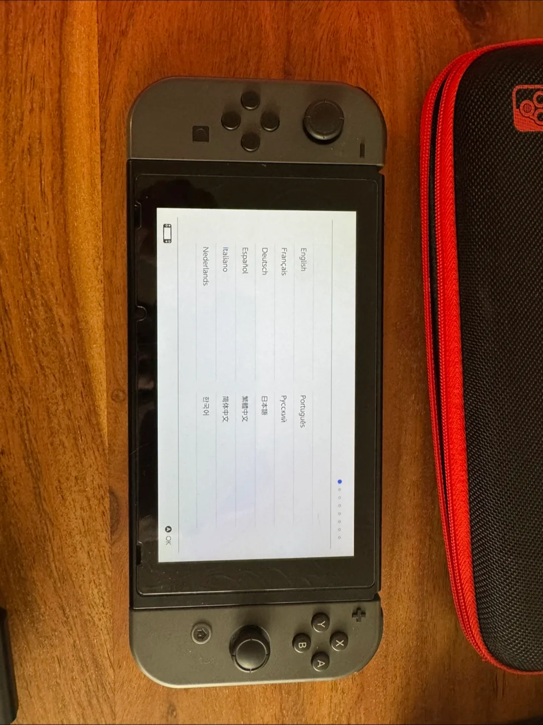 Nintendo Switch Console Bundle image indicator(2)
