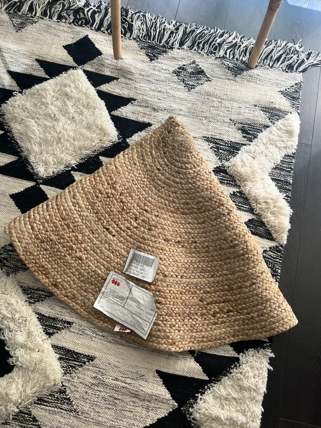 Round Woven Area Rug - photo 2
