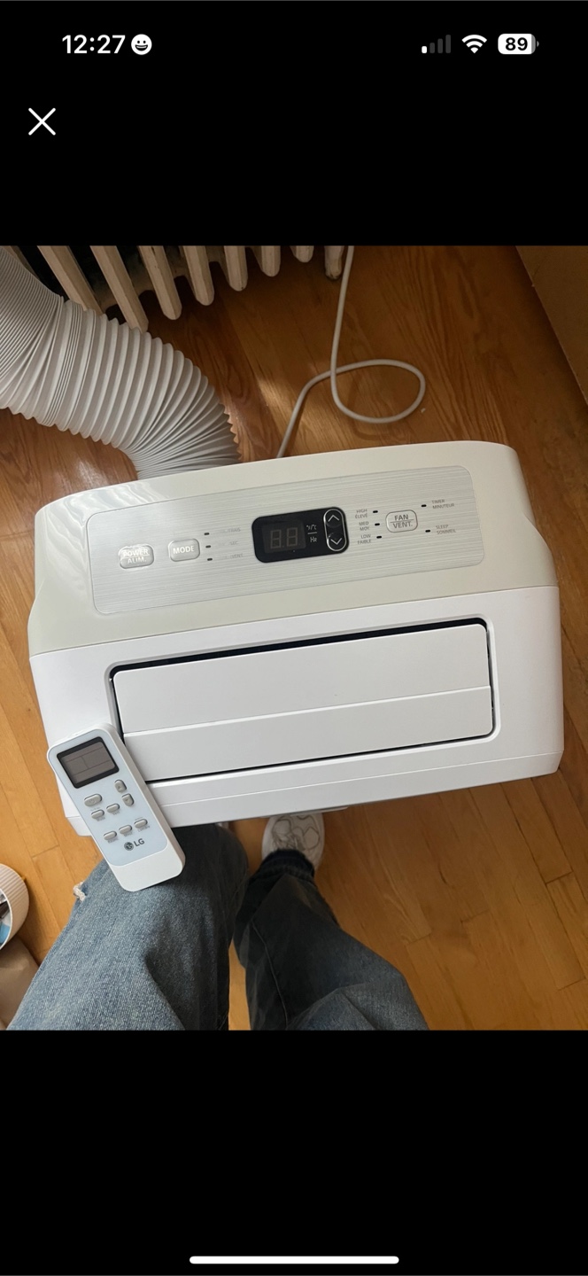 LG Portable Air Conditioner 4 months old! - photo 3