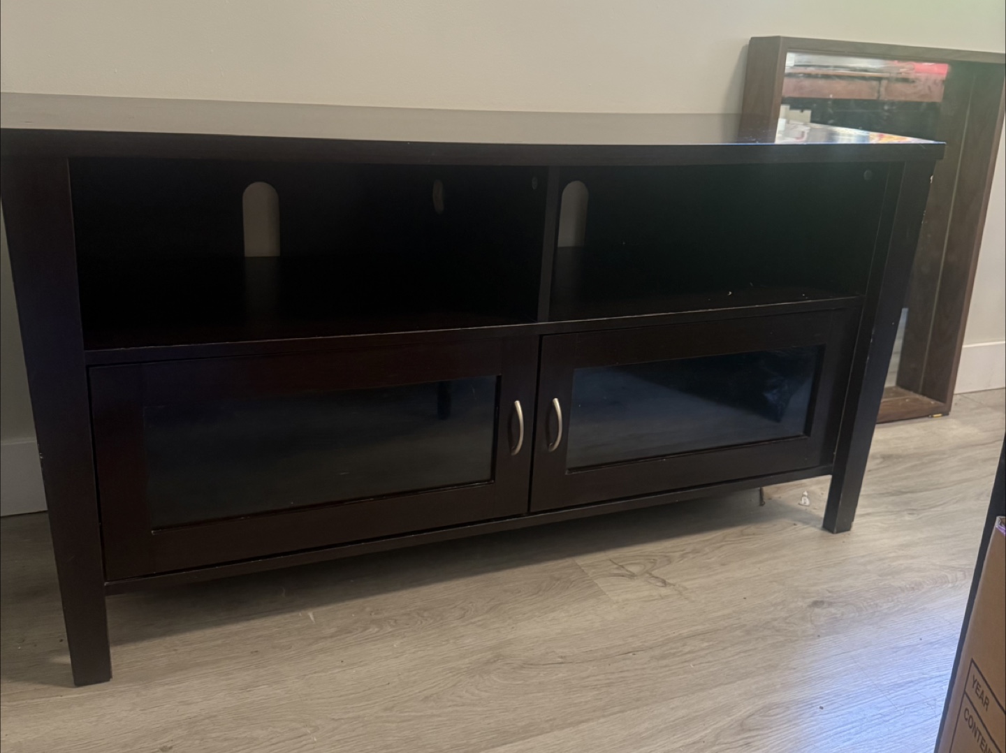 Tv stand