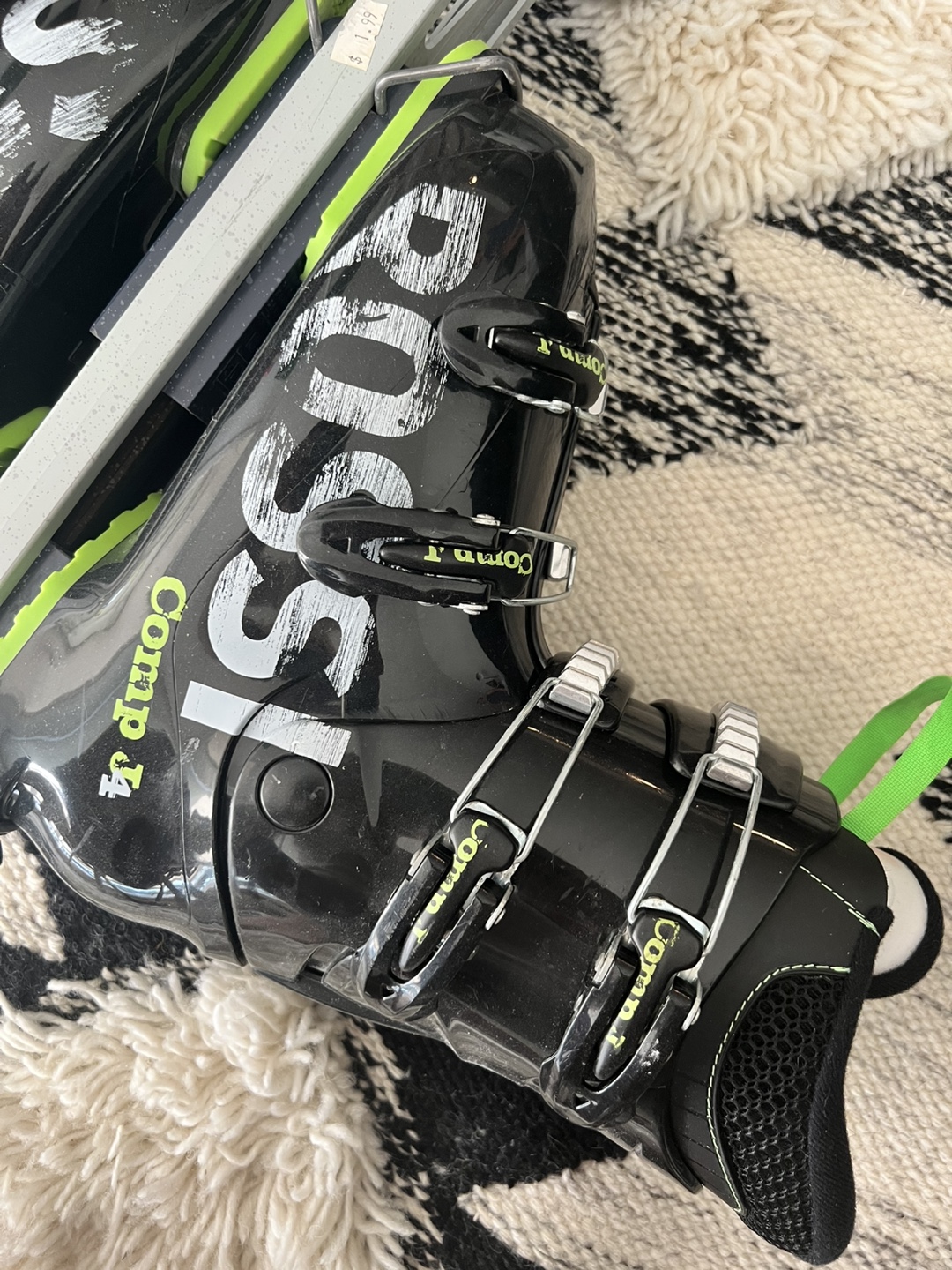 Skis and Boots - photo 4