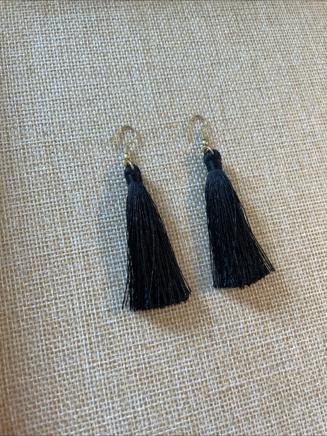 Black Tassel Earrings image indicator(2)