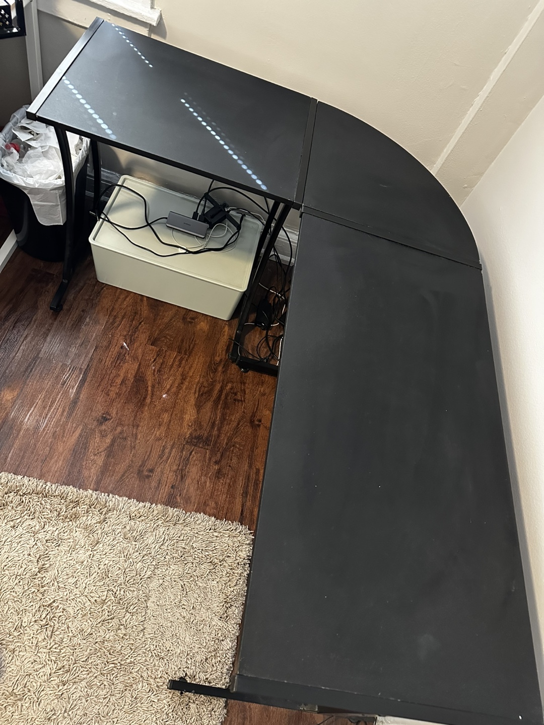 Black Corner L-shaped Desk