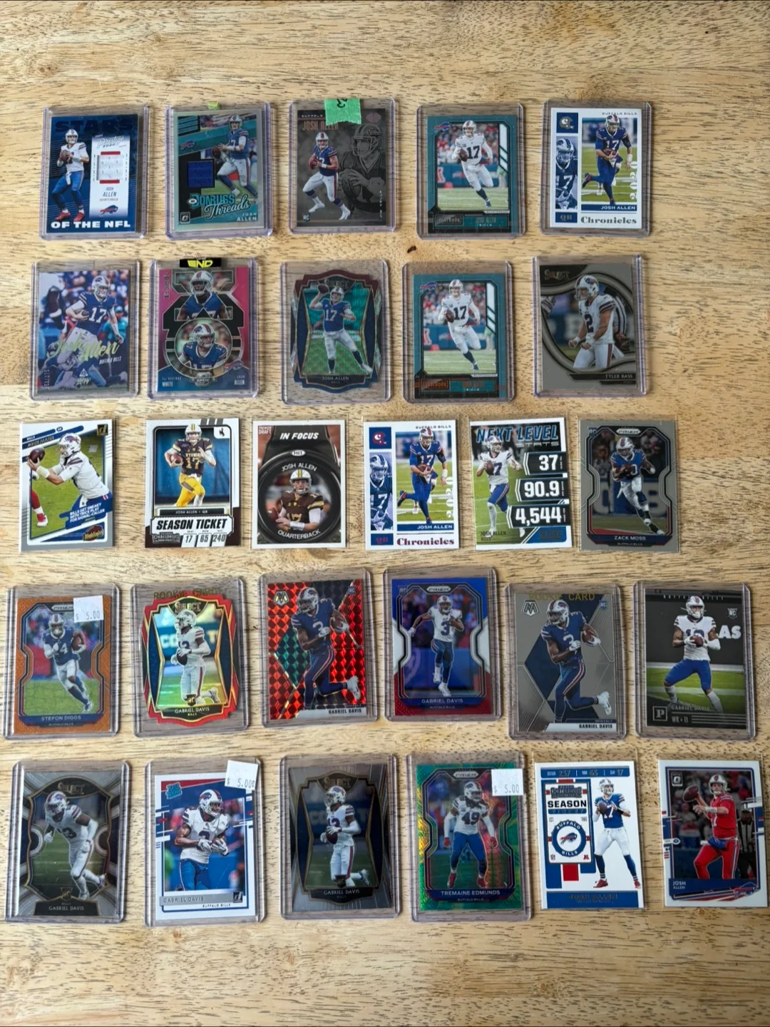NFL Josh Allen & Buffalo Bills Trading Cards thumbnail