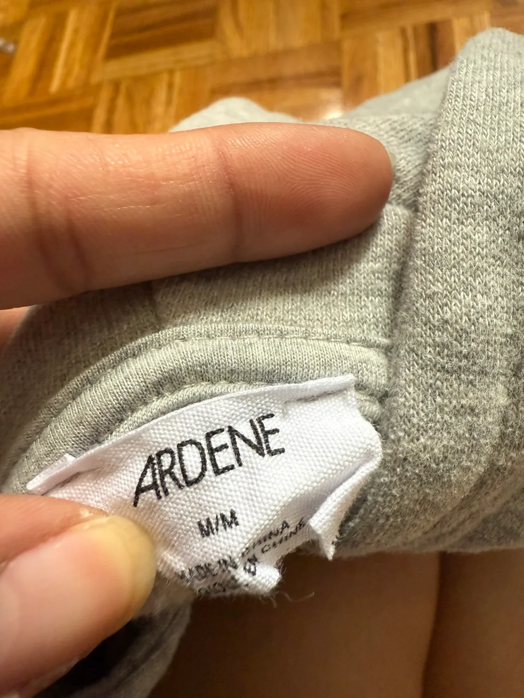 A2. Hoodie with zipper image indicator(3)