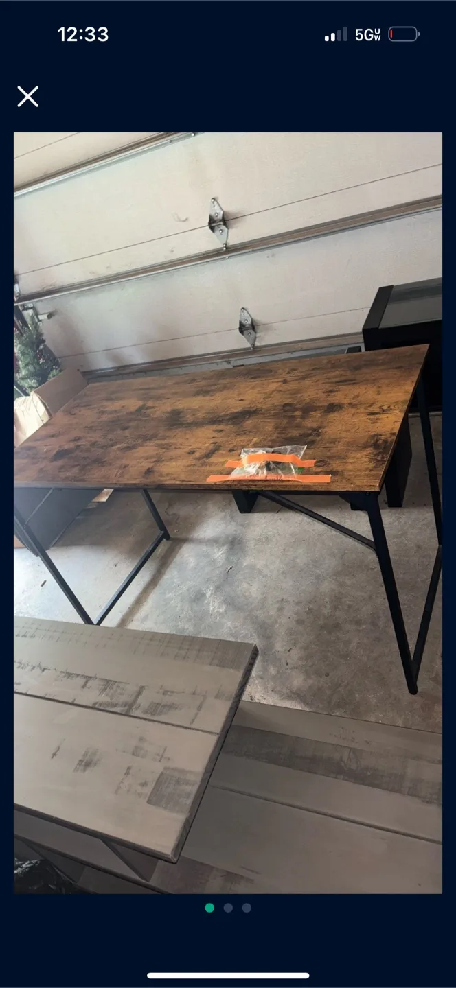 Desk thumbnail