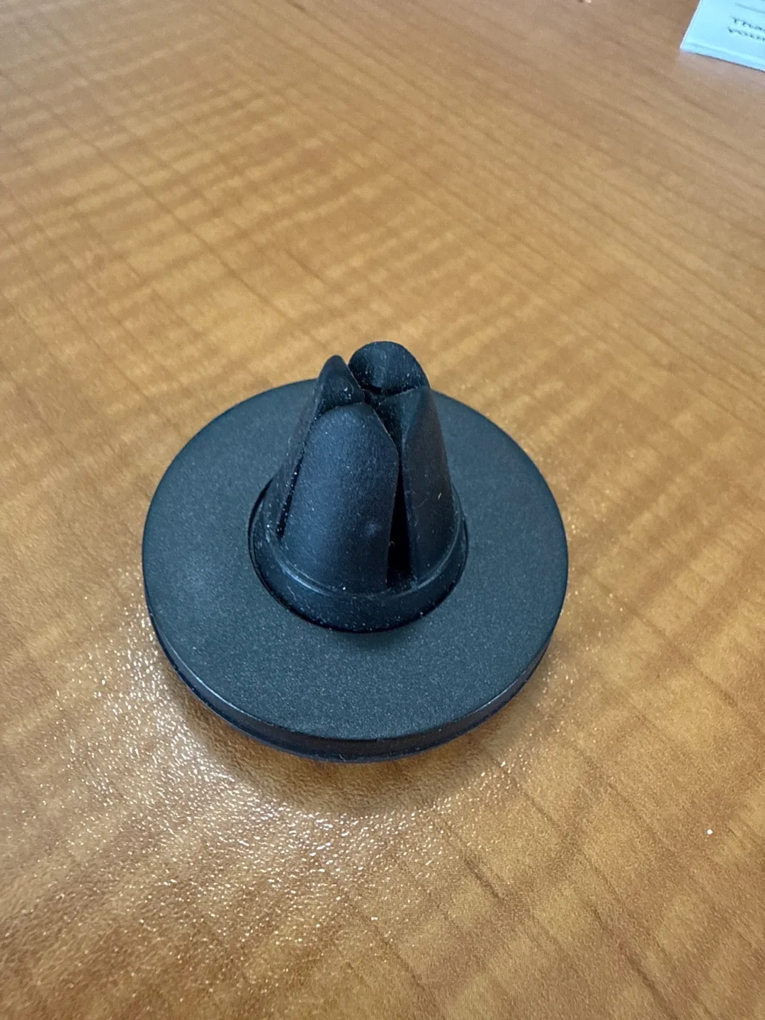 Spigen Black Car Vent Mount image indicator(2)