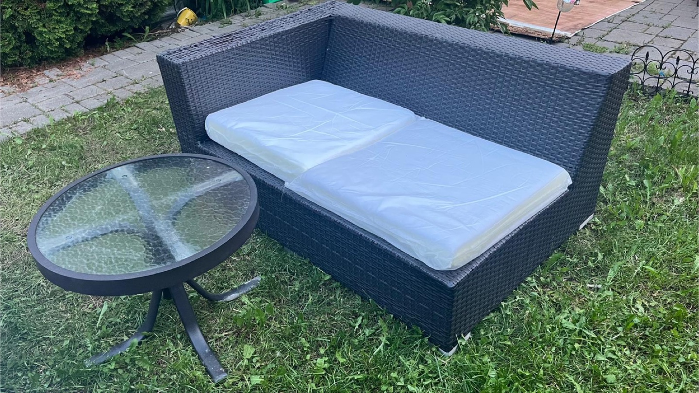 Rattan Patio Furniture Set $250 FIRM - photo 3