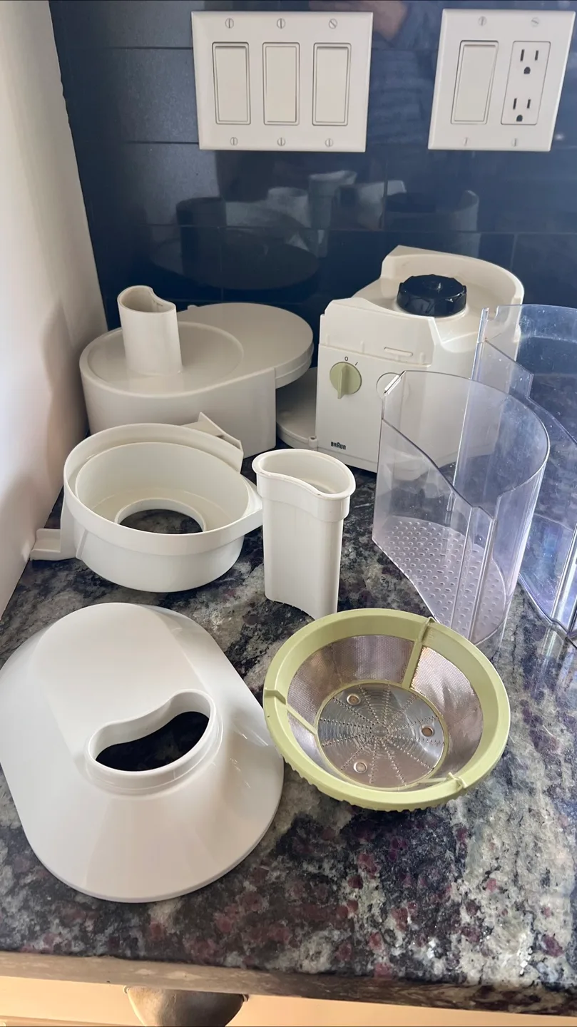 Braun MP-80 Centrifugal Juice Extractor image indicator(5)