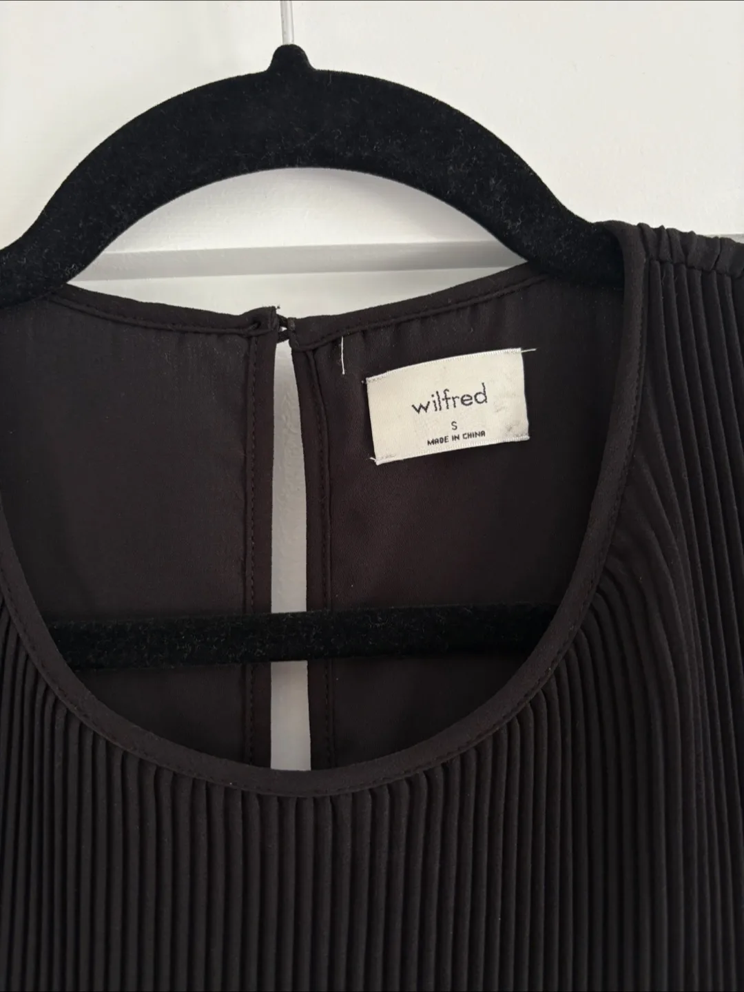 Aritzia Dress - Size S image indicator(3)
