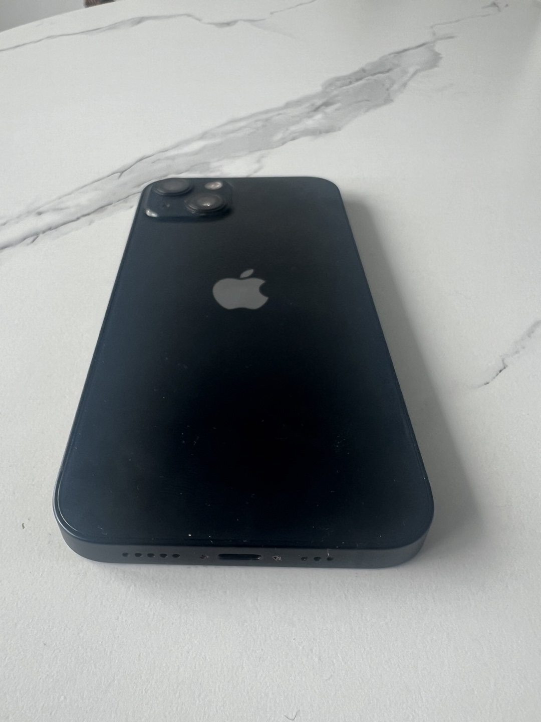 iPhone 13 - Black - 128 GB - photo 2
