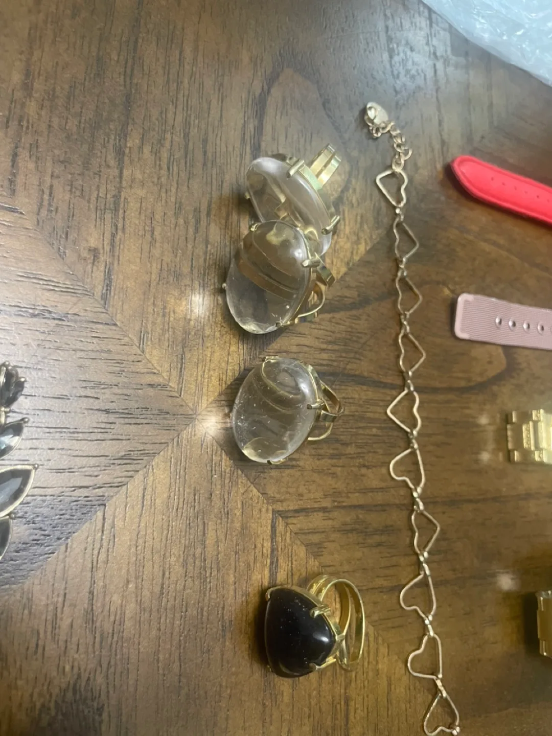 Watches, Rings, and Sunglasses image indicator(7)