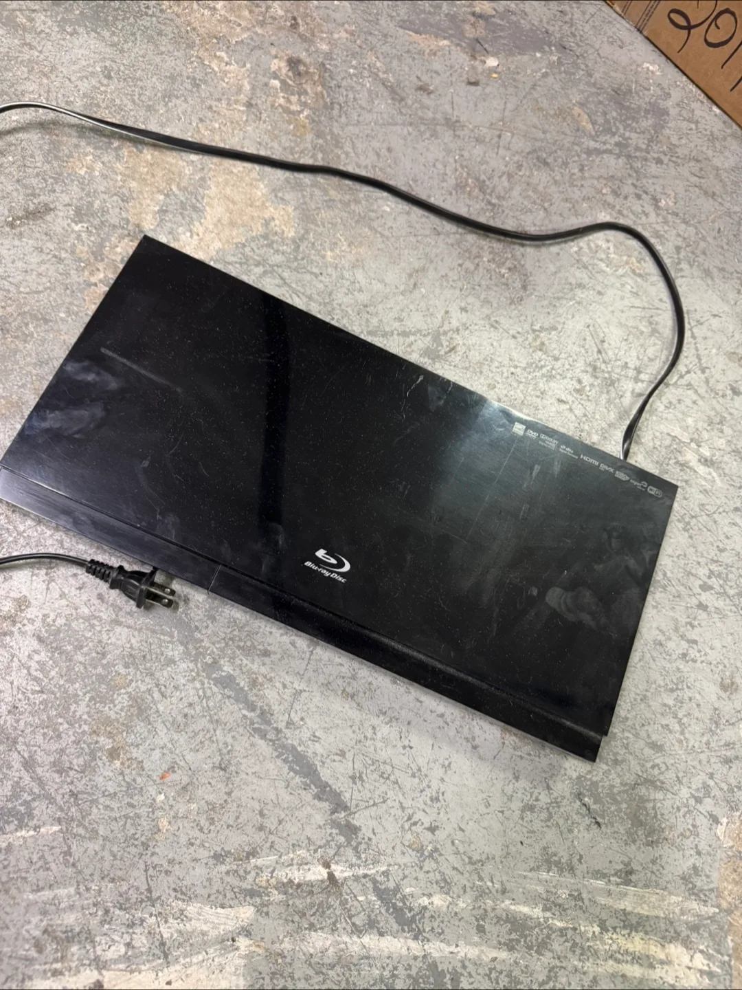Samsung Blu-ray Disc Player thumbnail