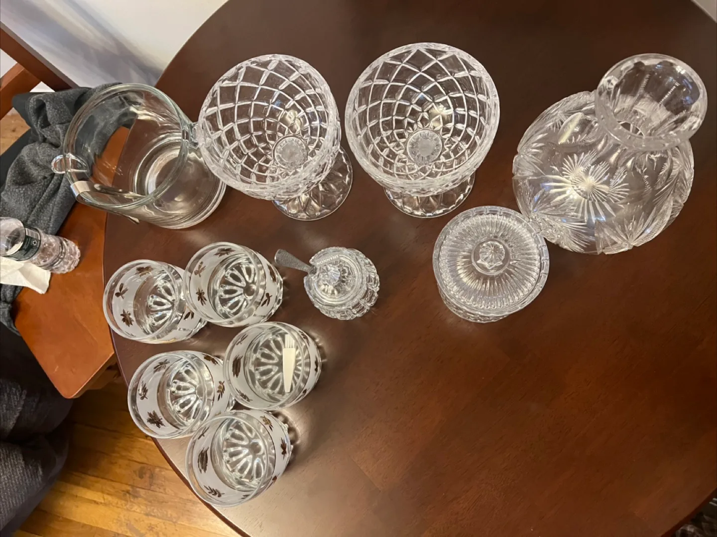 Vintage cut glass Glassware  19 items image indicator(3)