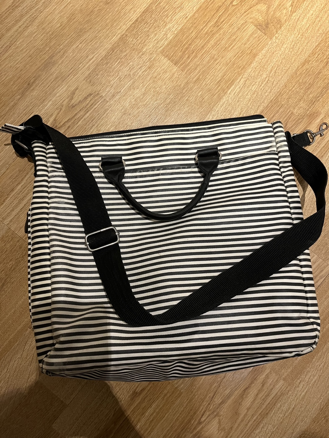 Skip hop diaper bag