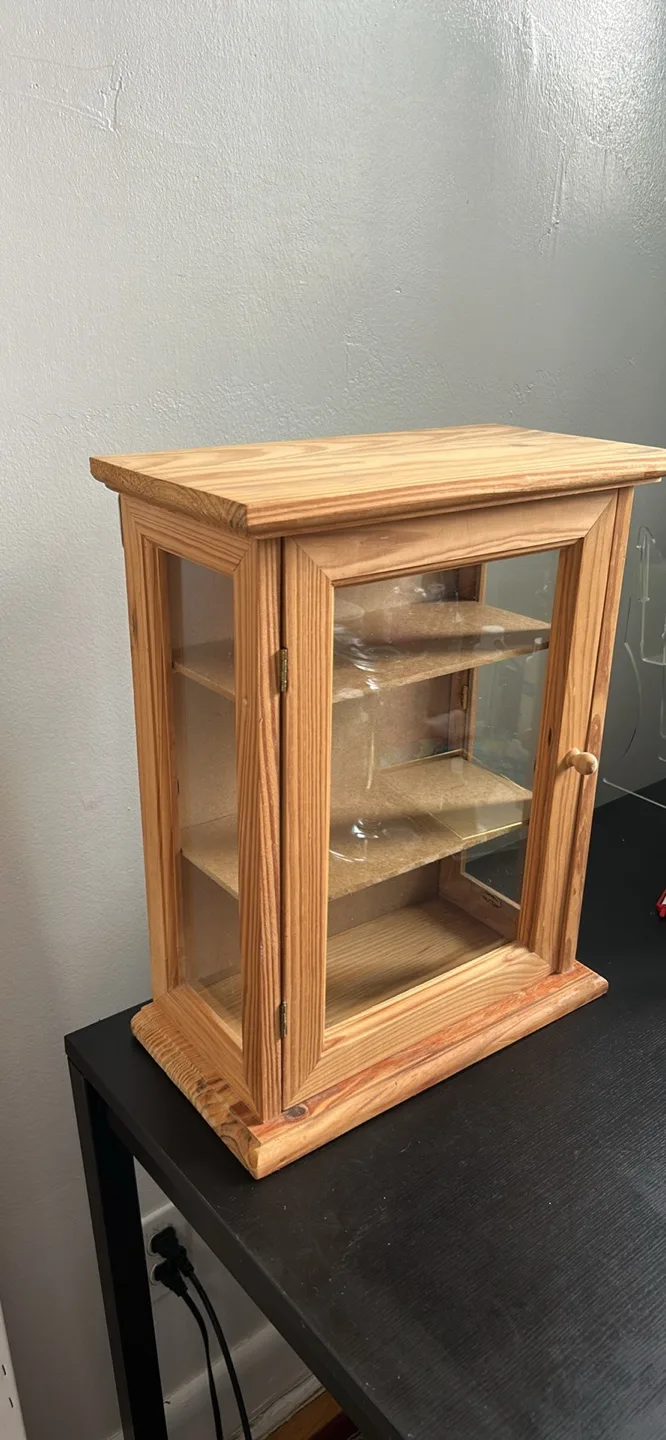 Wooden Display Cabinet thumbnail