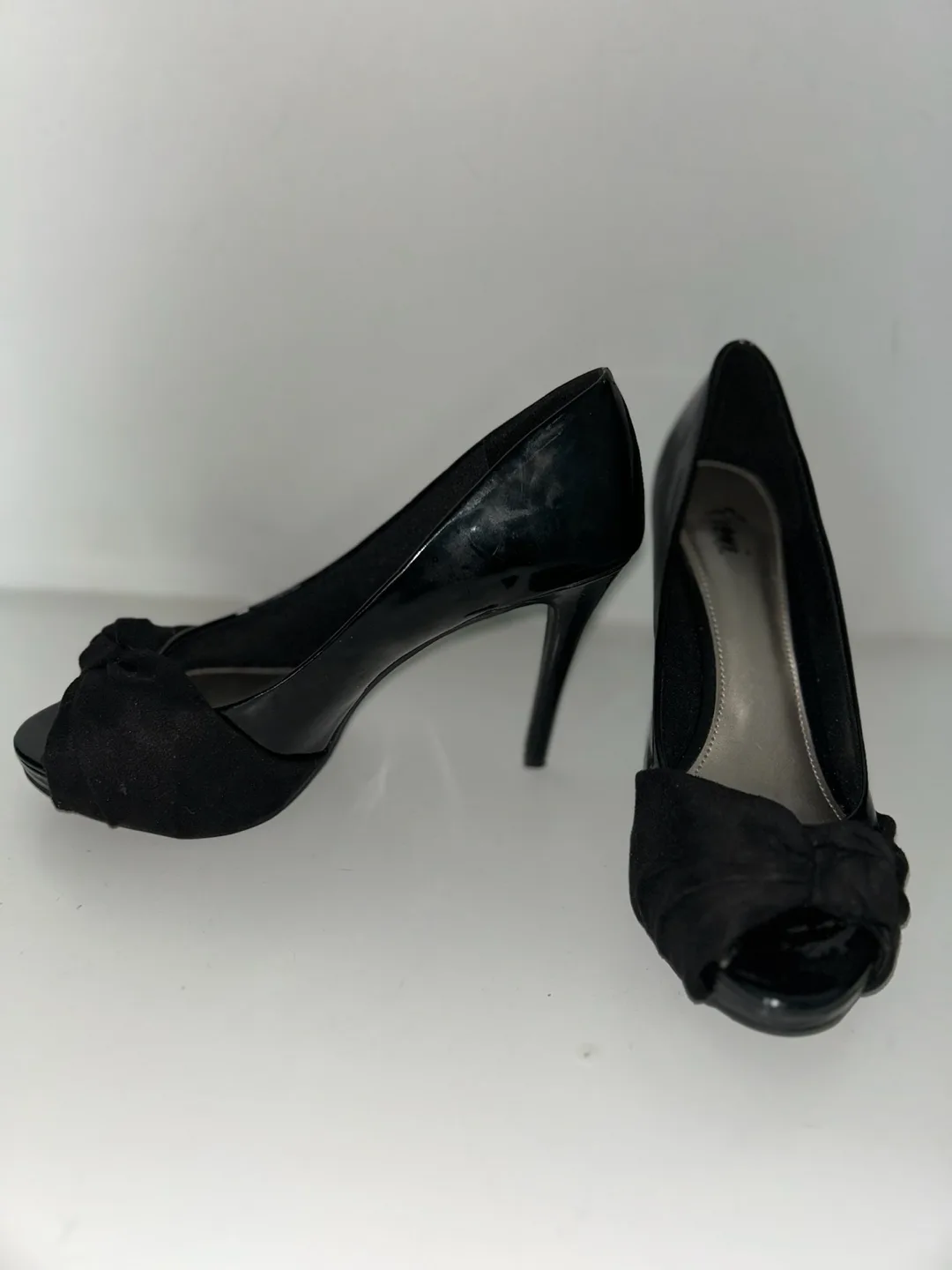 Fiore Black Heels image indicator(3)