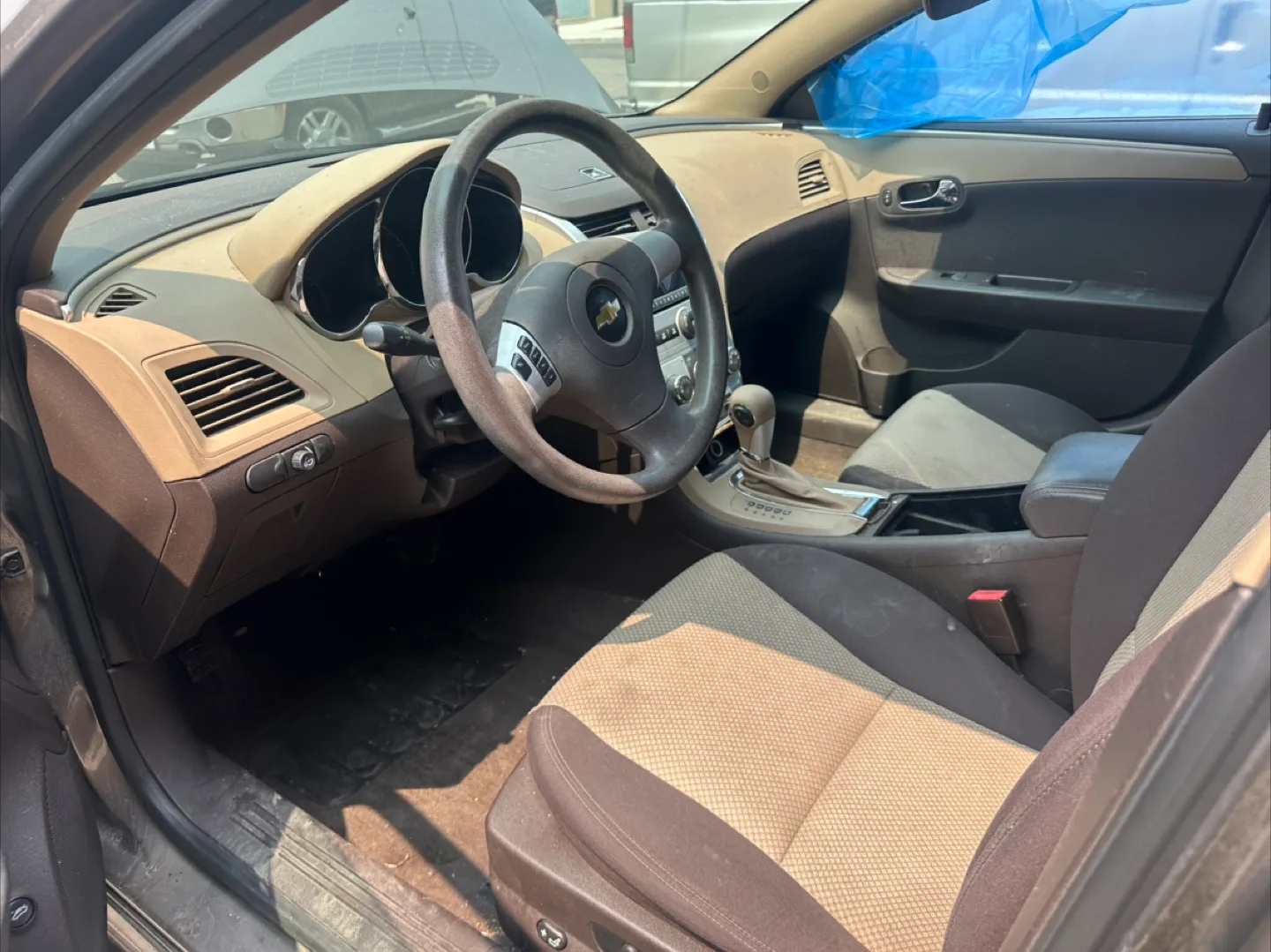 2012 Chevrolet Malibu image indicator(6)