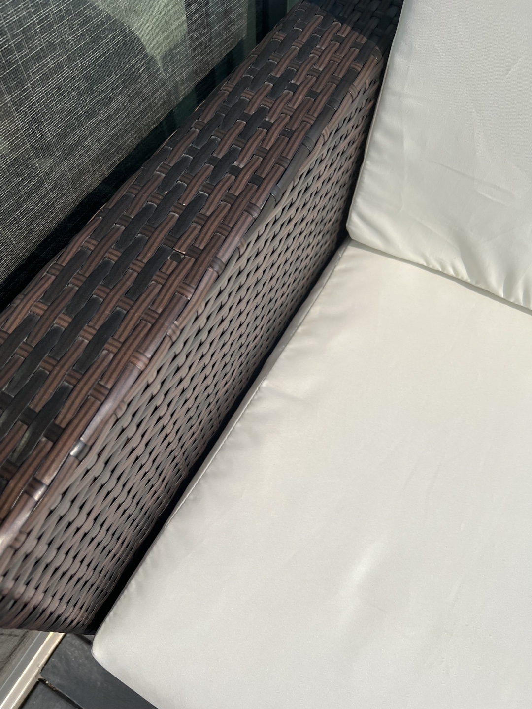 Outsunny brown wicker outdoor loveseat with custom cushions - photo 2