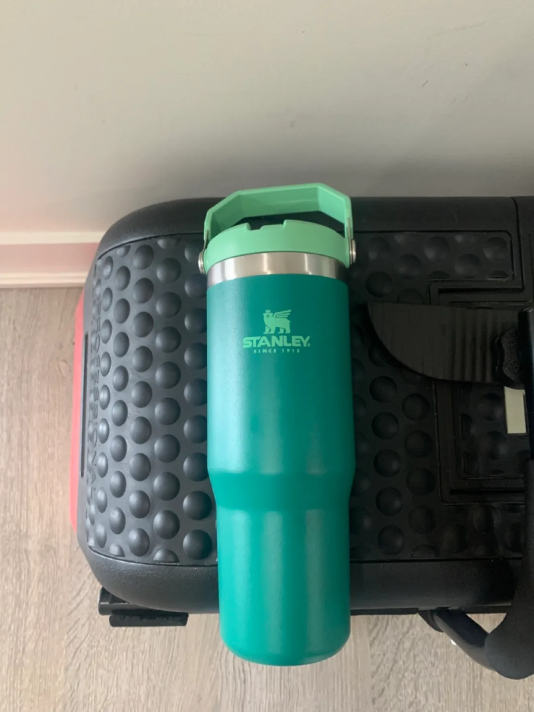 Stanley Tumbler 30oz image indicator(5)