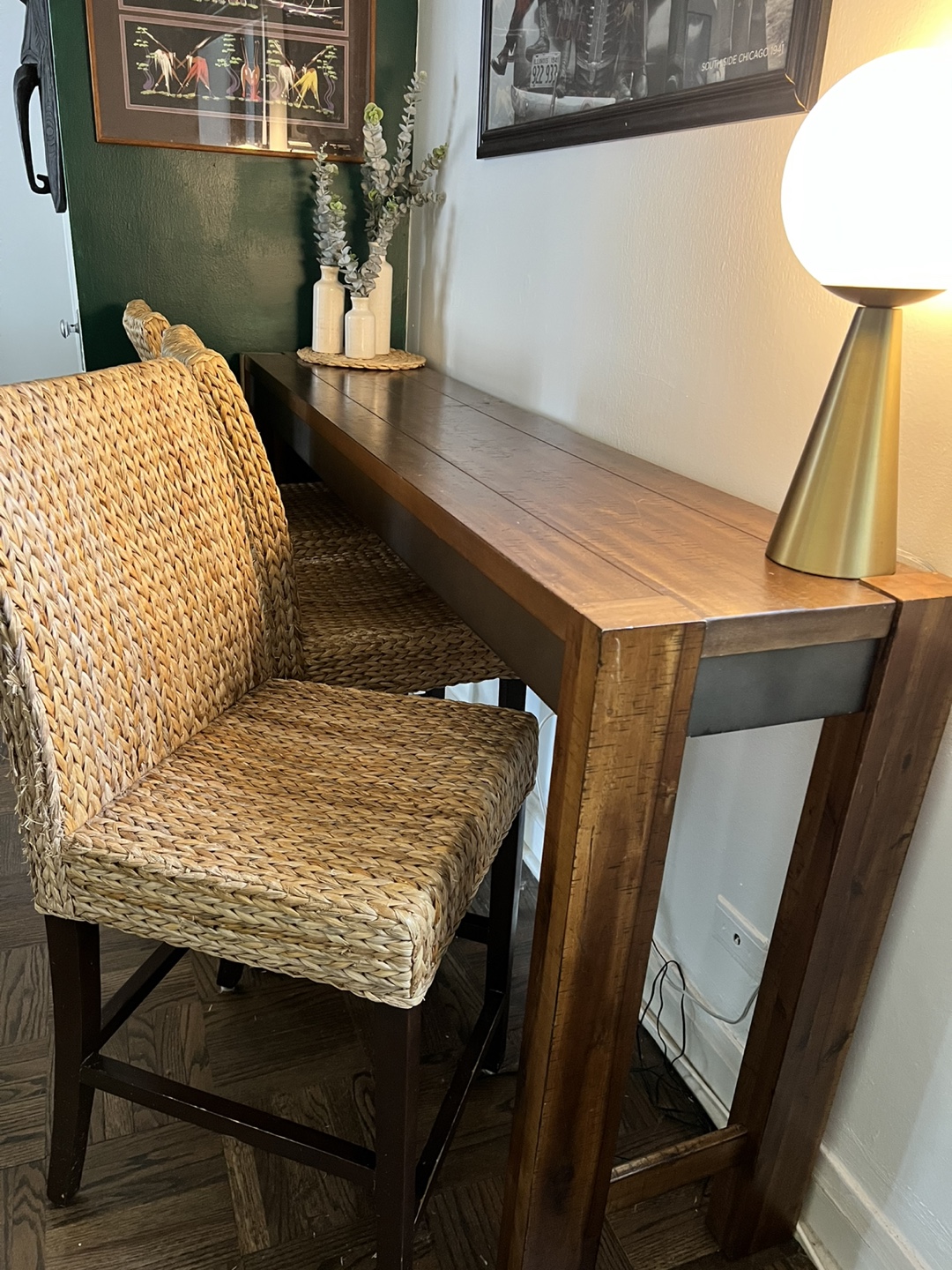 Bar Top with set of Woven Chairs - photo 2