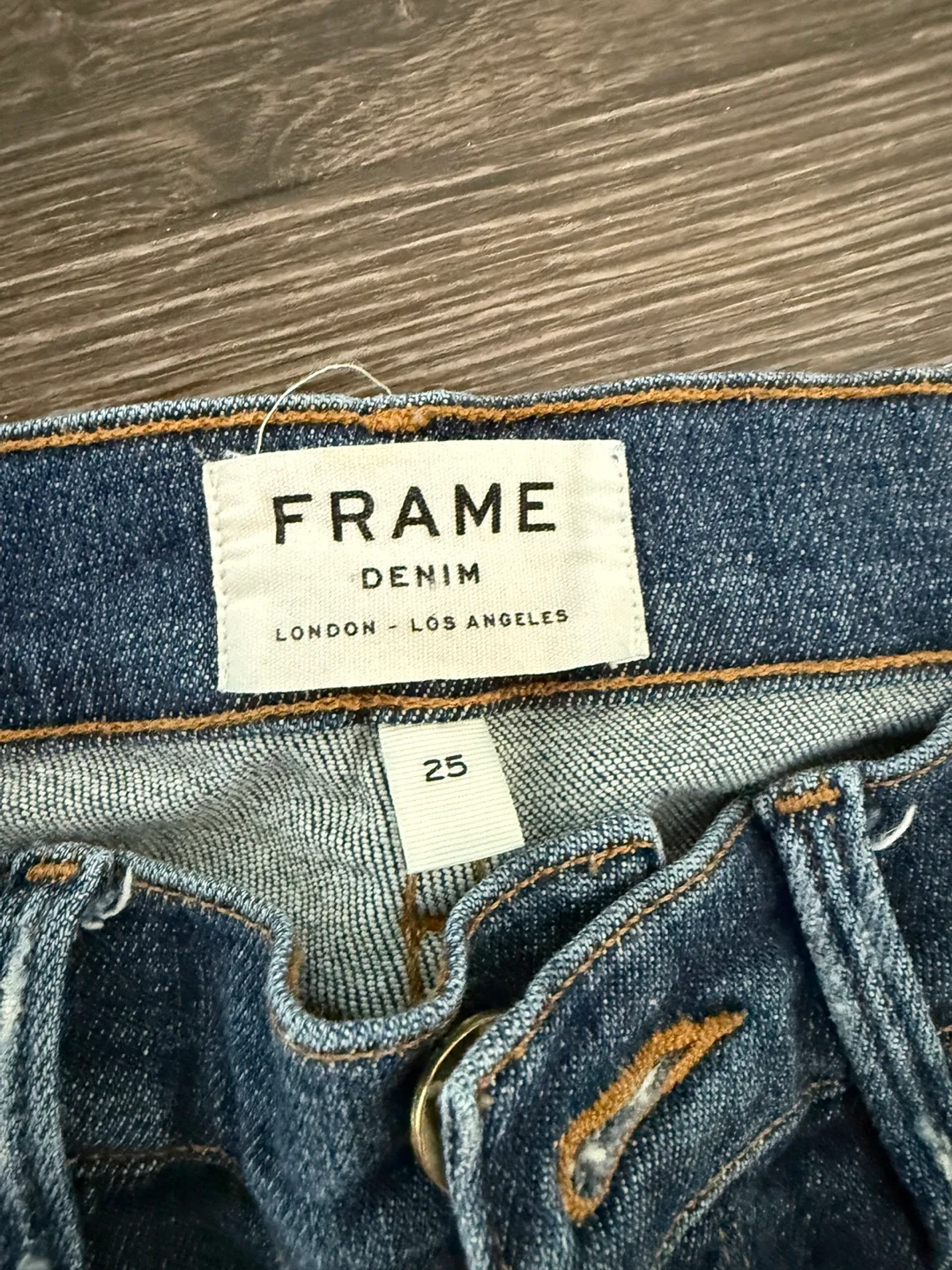 FRAME Denim Jeans image indicator(3)